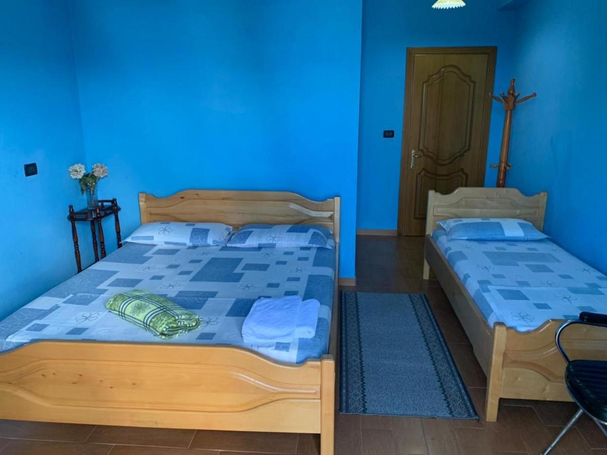 Vila Deni Tushemisht Exteriér fotografie